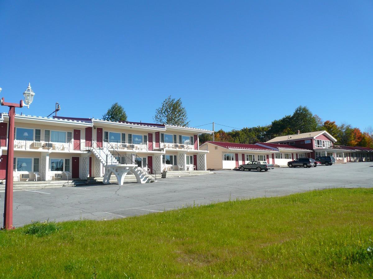 Spring Fountain Motel Bucksport Exteriér fotografie